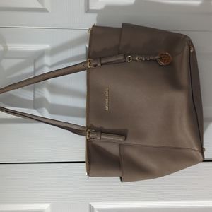 Michael kors shoulder bag